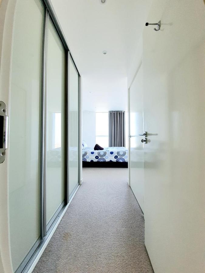 Ultra Modern Room London Exteriör bild